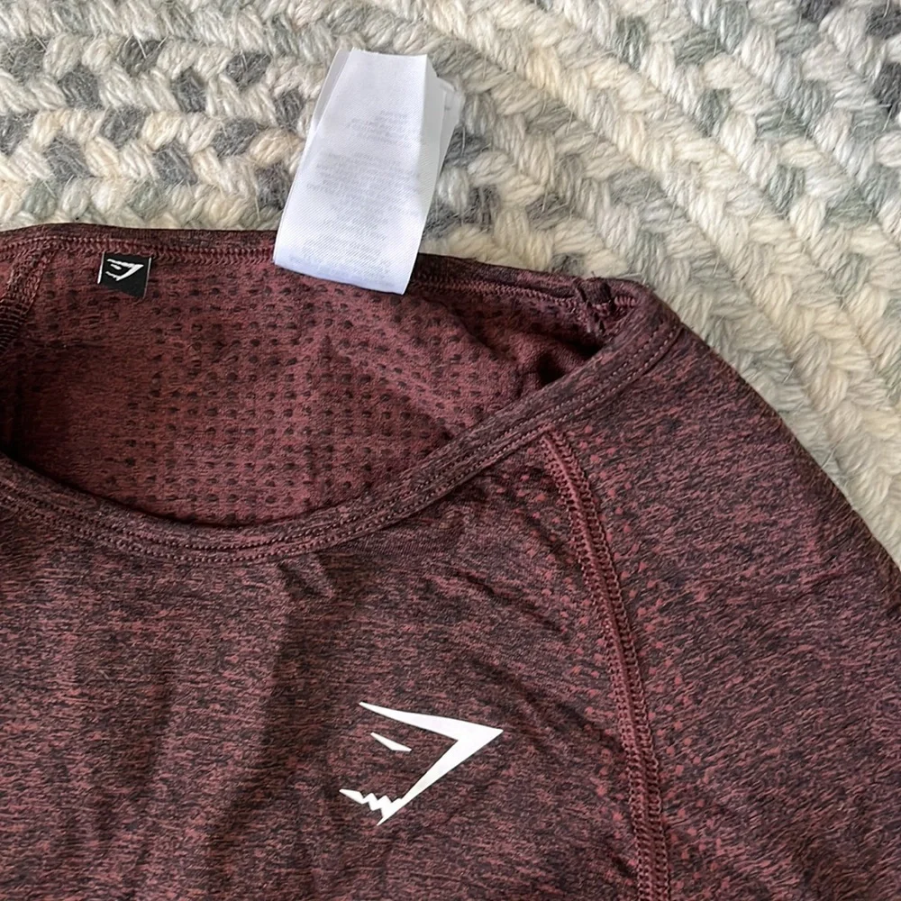 Top - Picture 2 of 4